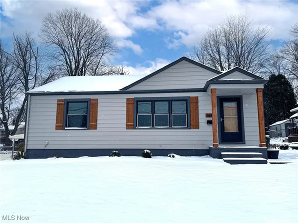 1486 Haynes Ave, Barberton, OH 44203