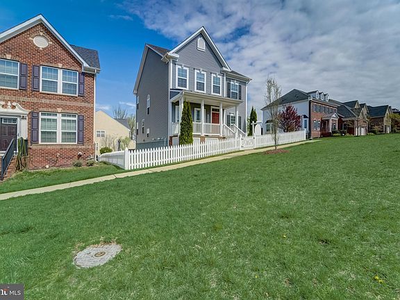 2nd image of 22880 Glacier Lily Dr