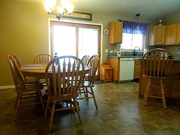 5th image of 3629 Fort Laramie Dr