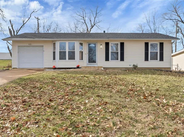 12 Kathy Ct, Saint Peters, MO 63376