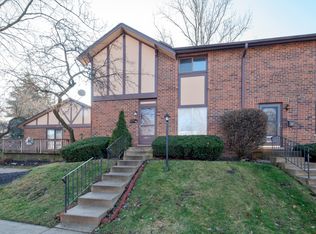 18W173 Lowell Ln, Villa Park, IL 60181