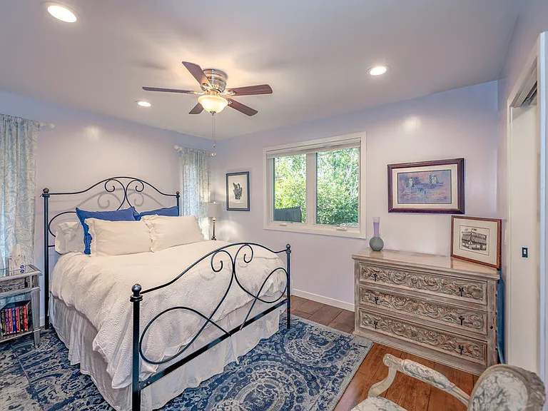 2152 Grand Oaks Ave — Photo 19