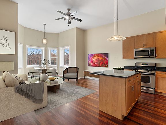 2nd image of 4828 N Albany Ave #3S