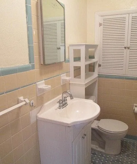 3003 W North B St — Photo 15