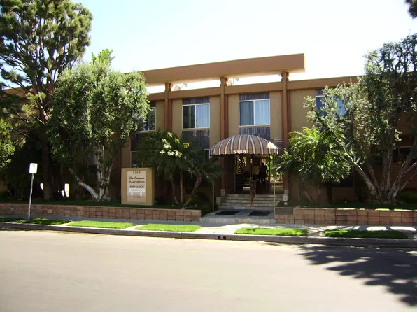 Los Encinos, 5348 Newcastle Ave #210, Encino, CA 91316