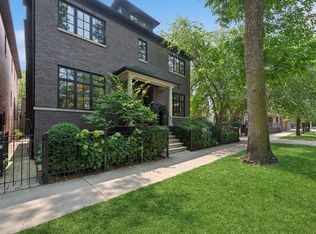 2039 W Berteau Ave, Chicago, IL 60618