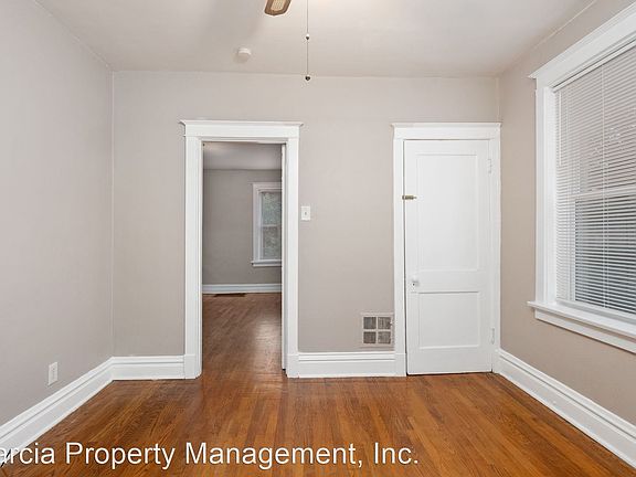4th image of 4535 Cleveland Ave APT 1E