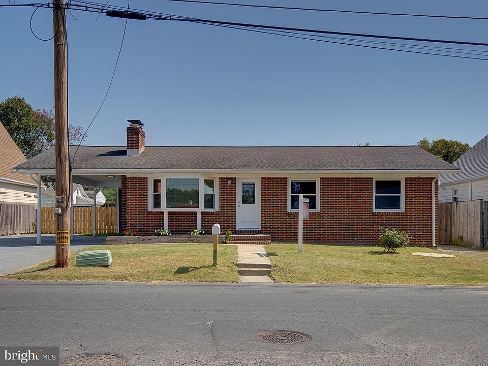 1st image of 21 Cedar Dr