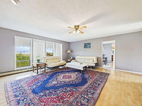 3rd image of 6631 Hopedale Rd