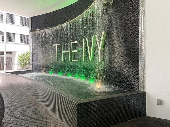 90 SW 3rd St APT 2310, Miami, FL 33130