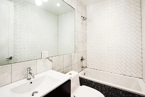 Rented by TheRealEstateCompany.com LLC | media 63