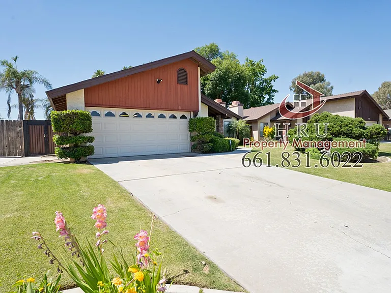 7005 Iberia Ct — Photo 5