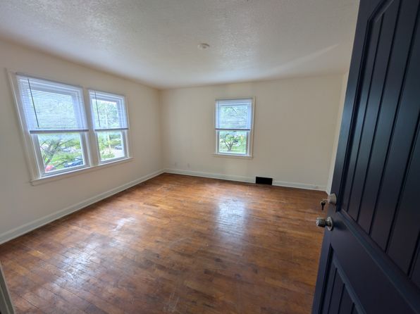 1733 SW Central Park Ave #2