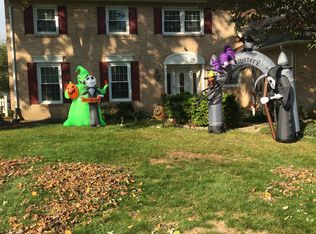 373 Richland Dr, Lancaster, PA