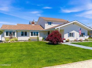 212 Riviera Drive, Toms River, NJ 08753