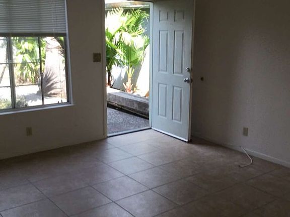 2nd image of 125 1/2 Hintze Ave