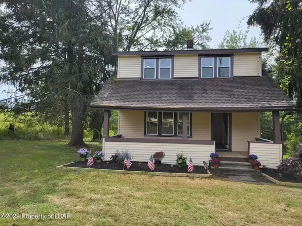 446 Orange Rd, Dallas, PA 18612