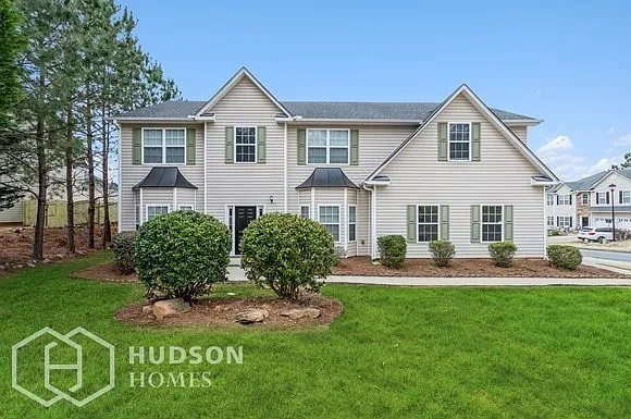 5 bed, 3.0 bath, 3287 sqft, $2,515 — Photo 1