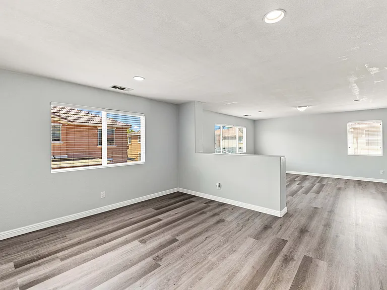 6134 Archwood Way — Photo 16