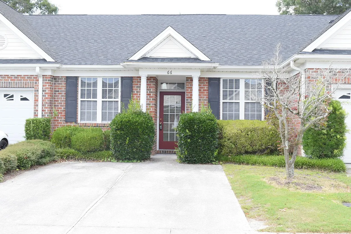 Building Photo - 5006 Carleton Dr #66