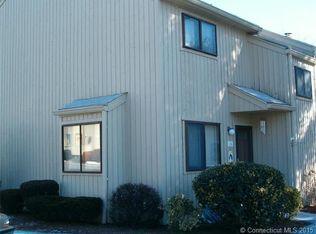 226 Shagbark Dr, Derby, CT 06418