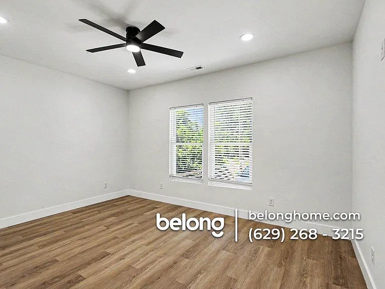 1807 Liberia St — Photo 8
