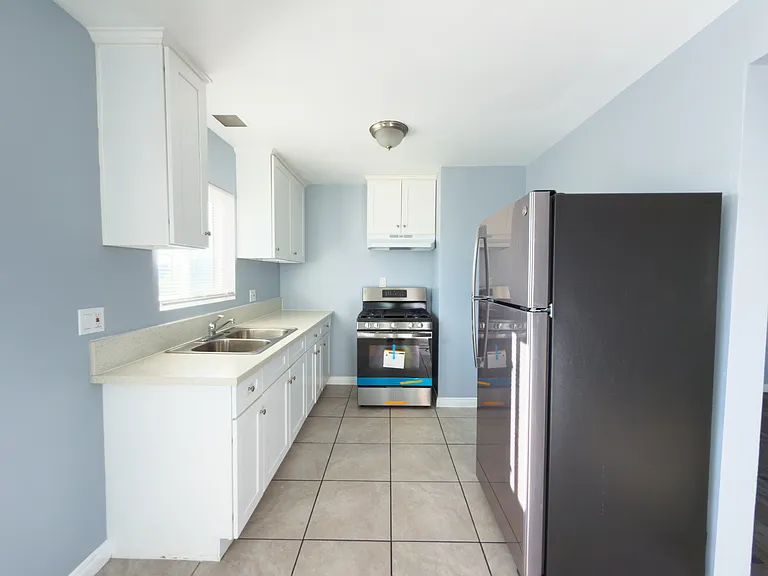 1044 S Montebello Blvd #G — Photo 4