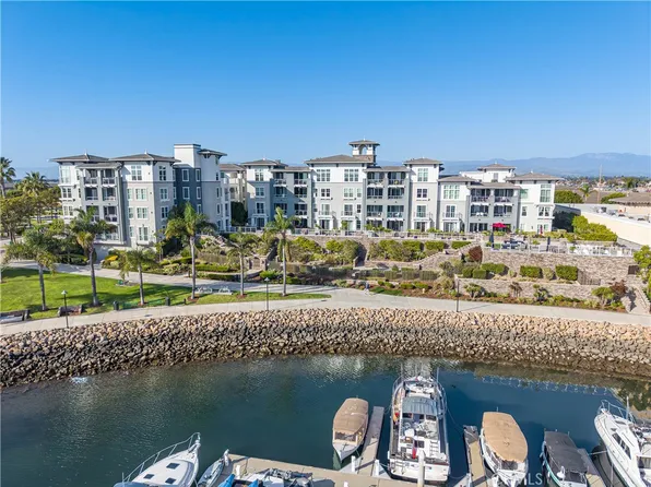 4060 Tradewinds Dr, Oxnard, CA 93035
