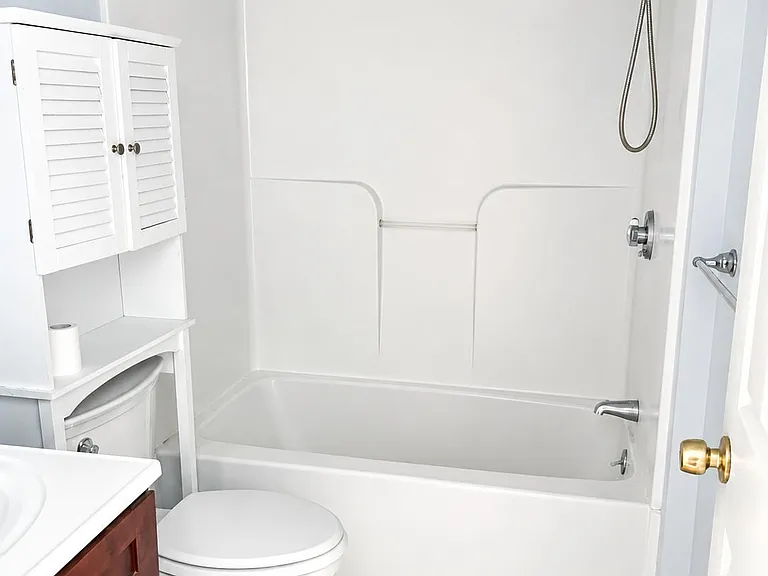 60 N Putnam St #4 — Photo 6