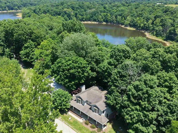 601 Indian Ridge Rd, Falls Of Rough, KY 40119