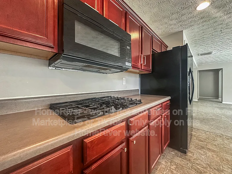 2613 Waterdale Rd SW — Photo 10