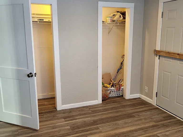 5527 Wabash Ave — Photo 5