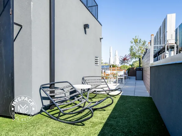 280 Meeker Avenue image 18 of 28