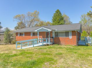 107 Cinderella Dr, Flintstone, GA 30725
