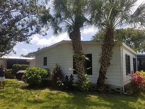 2nd image of 5489 Seven Oaks Dr