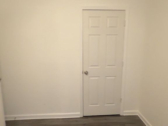 5th image of 405 Fairburn Rd SW