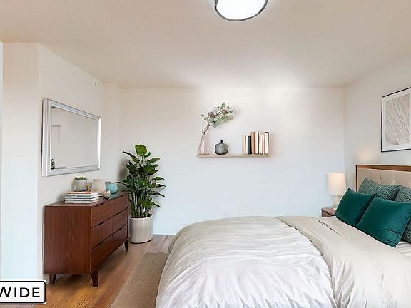 5th image of 145 E 16th St APT 17L