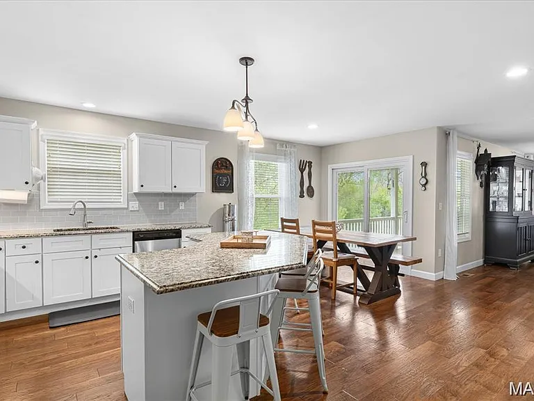 601 Monarch Dr — Photo 13