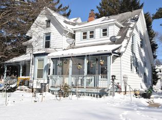 705 Arcadian Ave, Waukesha, WI 53186