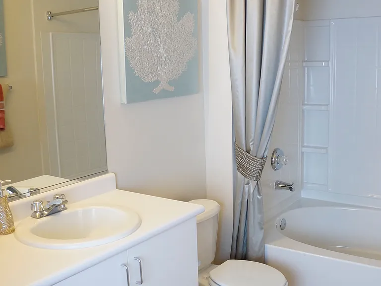 Stone Canyon Apartments — Photo 31