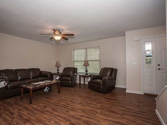 4th image of 67922 Mills Rd Unit 1