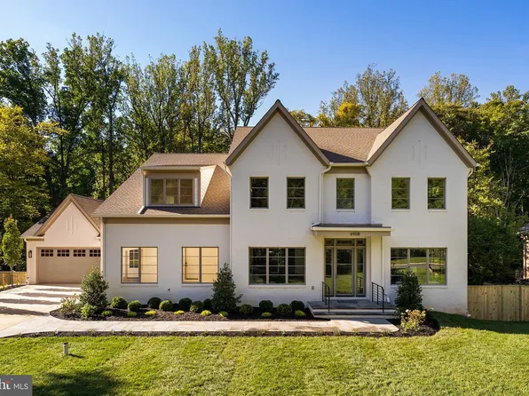 6908 Carmichael Ave, Bethesda, MD 20817