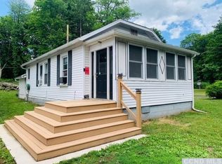 15 Phelps Dr, Cairo, NY 12413