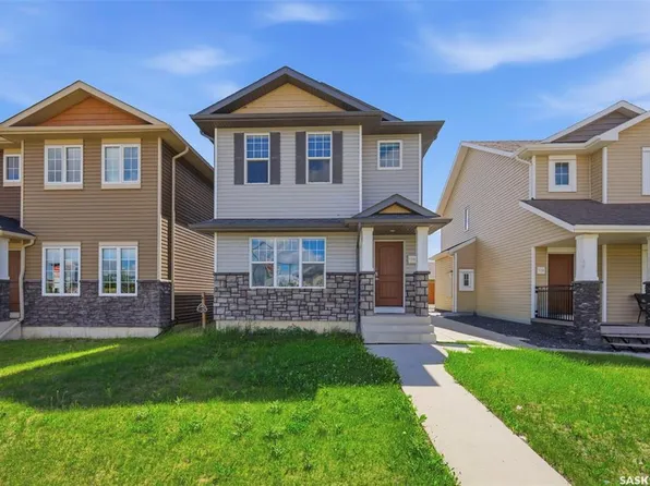 115 Tweed LANE, Saskatoon, SK S7V 0K1