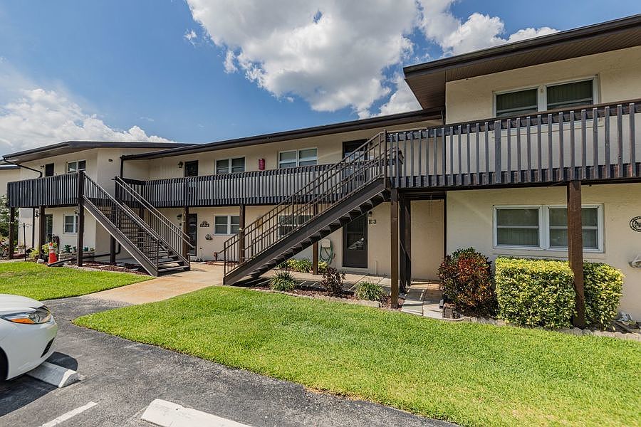 1st image of 900 Avenue Z SE APT E3