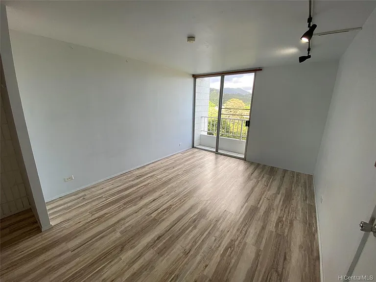 46-283 Kahuhipa St #804 — Photo 13