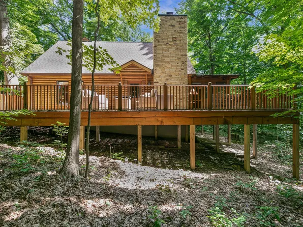 331 Charlestown Colony #18, Buchanan, MI 49107