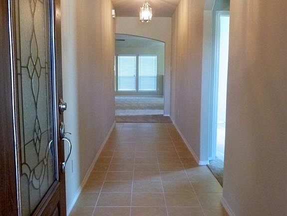 4th image of 1217 Antoinette Dr