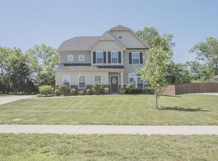 2514 Parkwood Dr, Murfreesboro, TN 37128