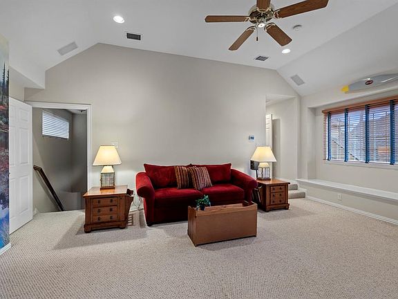 2nd image of 1416 Greenway Park Dr
